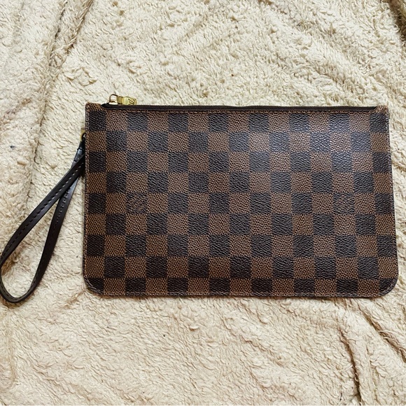 Louis Vuitton Damier Ebene Neverfull Pochette / Wristlet Clutch - Picture 1 of 6